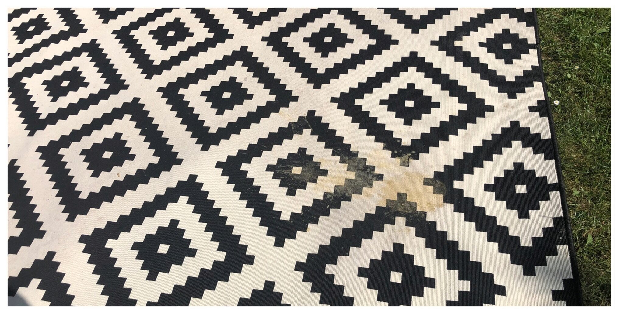 Wet,Cleaning,Of,Textile,Carpet.,Before,And,After,Photos.,The